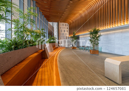 與高輪Gateway站直接相連的高輪Gateway City LINKPILLAR1 SOUTH入口 與高輪Gateway站直接相連的高輪Gateway City LINKPILLAR1 SOUTH入口 124657081