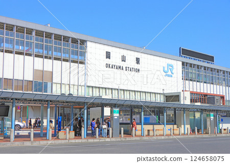 Scenery of JR Okayama Station, Okayama City, Okayama Prefecture 124658075