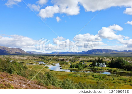 Explore Thingvellir Park, a World Heritage Site in Iceland 124660418