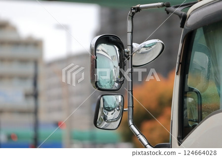 Truck side mirror Truck side mirror 124664028