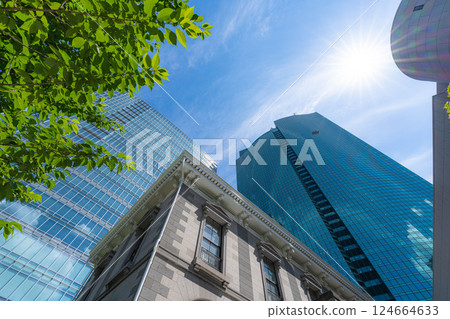 [都會風景]初夏的東京新橋附近的建築[東京] 124664633