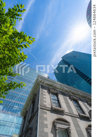 [都會風景]初夏的東京新橋附近的建築[東京] 124664634