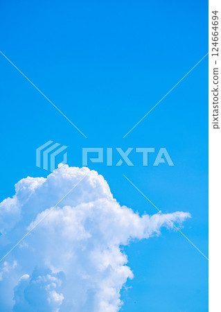 [Summer material] Summer sky image [Nagano Prefecture] 124664694