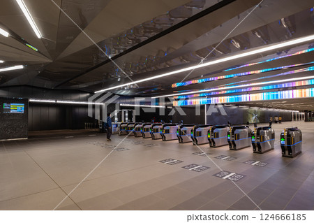 Osaka Metro 夢洲站檢票口 124666185
