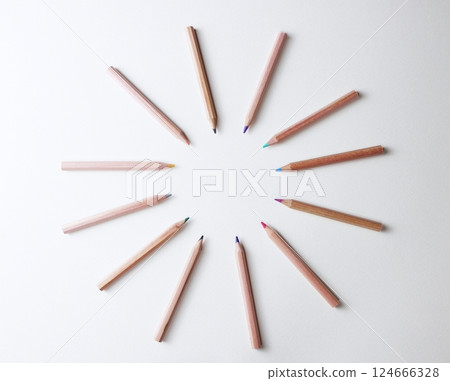 Colored pencil circle Colored pencil circle 124666328