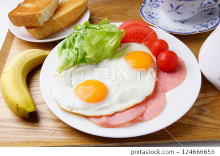 火腿蛋早餐 火腿蛋早餐 124666656