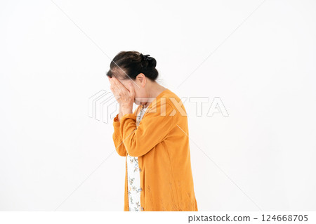 Senior woman portrait worried Senior woman portrait worried 124668705