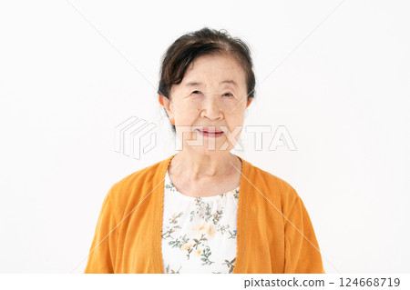 Senior woman portrait 124668719