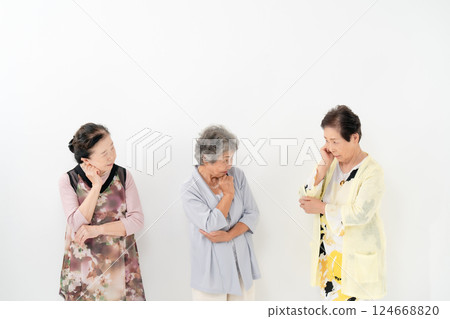 Senior woman thinking 124668820