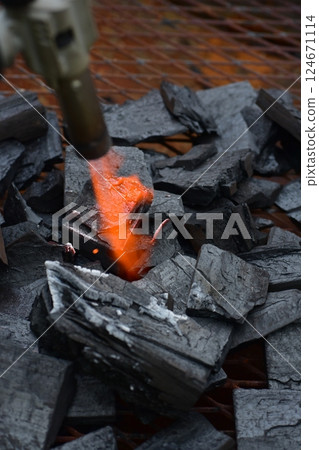 Gas burner, charcoal, fire starter, flame Gas burner, charcoal, fire starter, flame 124671114