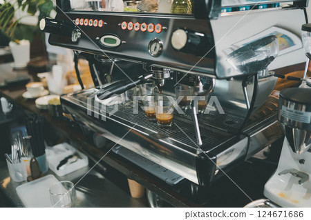 咖啡館 咖啡廳 cafe 124671686