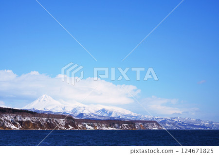 Nemuro Strait and Shiretoko Mountains from the Rausu side, Hokkaido 124671825