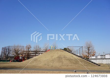 新鶴見公園 新鶴見公園 124673808