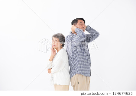 Parent and child, mother, son, worries 124674625