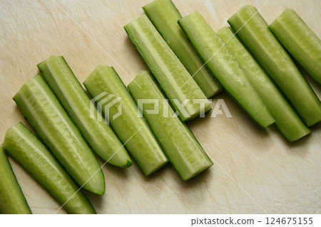 Cut cucumber Cut cucumber 124675155