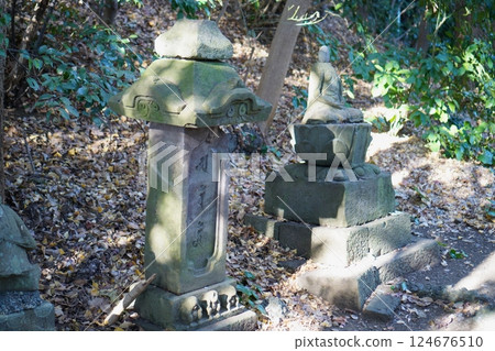 Stone statues and monuments in the mountains 124676510