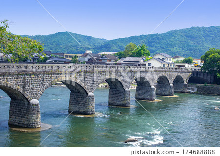 Yaabori Bridge 124688888