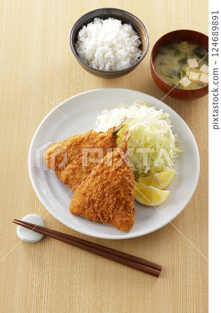 deep-fried horse mackerel deep-fried horse mackerel 124689891