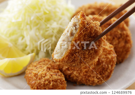 Delicious beef and potato croquettes Delicious beef and potato croquettes 124689976