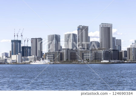 從隅田川看到的街景 從隅田川看到的街景 124690384