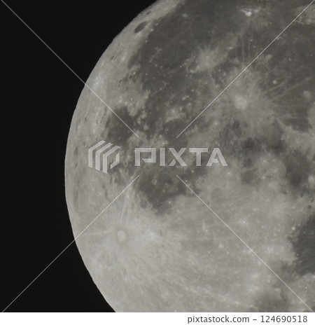 Photograph of the moon 124690518