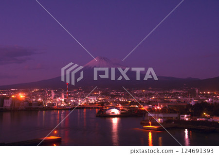 Mount Fuji as seen from Tagonoura, Fuji City, Shizuoka Prefecture Mount Fuji as seen from Tagonoura, Fuji City, Shizuoka Prefecture 124691393