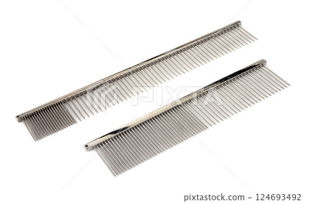 dog trimming equipment 124693492