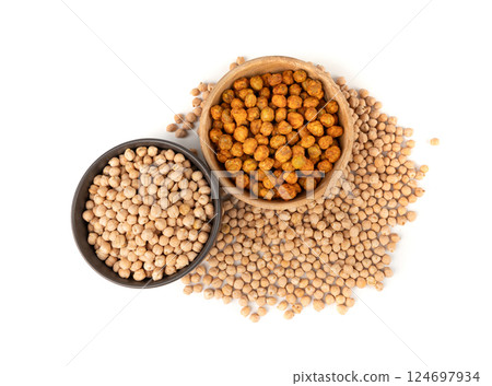 Roasted chickpeas, leblebi pile, spicy fried chana, crispy chick peas with mint and spices, east snack 124697934