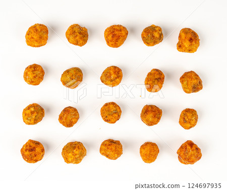 Roasted chickpeas, leblebi pile, spicy fried chana, crispy chick peas with mint and spices, east snack 124697935
