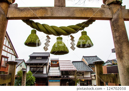 富山縣、凍雨、歐瓦拉盂蘭盆節、八王、諏訪神社、注免繩 富山縣、凍雨、歐瓦拉盂蘭盆節、八王、諏訪神社、注免繩 124702038