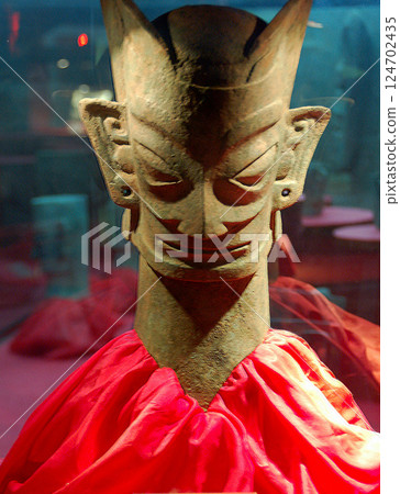 China, Sichuan Province, Yangtze River Civilization, Sanxingdui Ruins Museum, Hall 2, Bronze Head Statue 124702435
