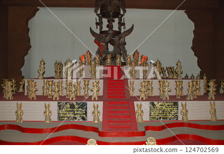 中國四川省長江文明三星堆遺址博物館2號館銅廟 124702569