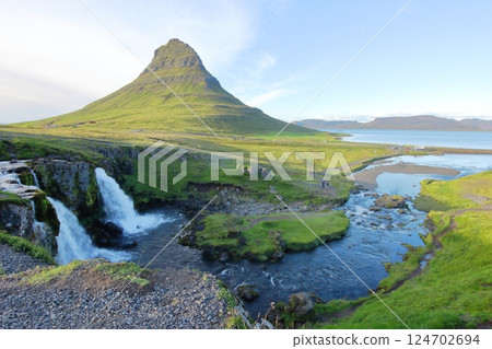 Kirkjufell, the most beautiful mountain in Iceland 124702694