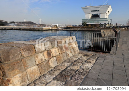 象鼻堤風景與大棧橋碼頭景觀 124702994