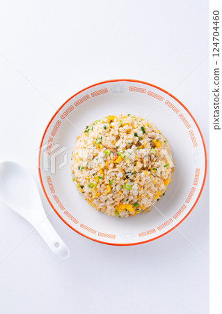 在中餐館吃炒飯 在中餐館吃炒飯 124704460