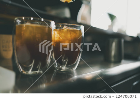 冰咖啡 咖啡 喝咖啡 124706071