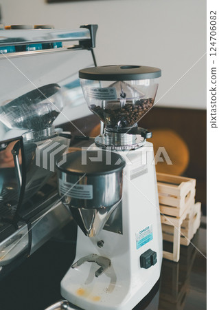 coffee, coffee bean, coffee-bean 124706082