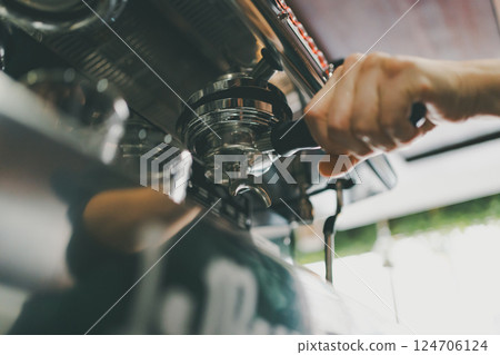 coffee shop, cafe, cafeteria 124706124