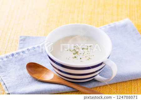 Potage soup with potatoes Potage soup with potatoes 124708071
