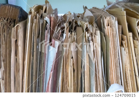 documents in the library documents in the library 124709015