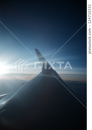 幸福的旅途上 幸福的旅途上 124710331
