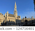 Grand Place on a clear winter day 124716401