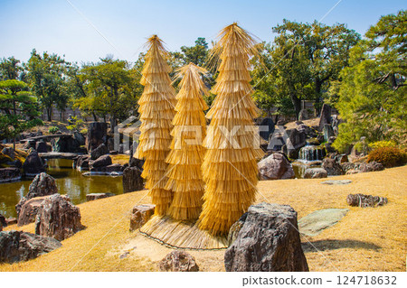 [京都風景] 初春的二城二之丸庭園 124718632