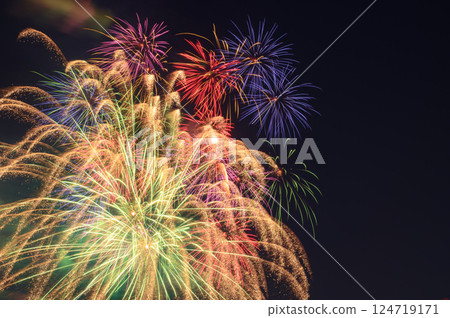 綻放夜空的巨大煙火(戶田橋煙火大會、板橋煙火大會) 綻放夜空的巨大煙火(戶田橋煙火大會、板橋煙火大會) 124719171