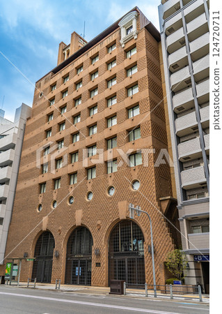 Mitsuyo Securities Headquarters Building (Living Architecture Museum) Brick architecture (combining classic and modern) designed by Yuzo Nagata Mitsuyo Securities Headquarters Building (Living Architecture Museum) Brick architecture (combining classic and modern) designed by Yuzo Nagata 124720711