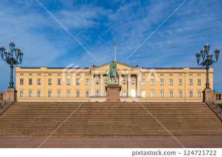 The Royal Palace in Oslo, the capital of Norway The Royal Palace in Oslo, the capital of Norway 124721722