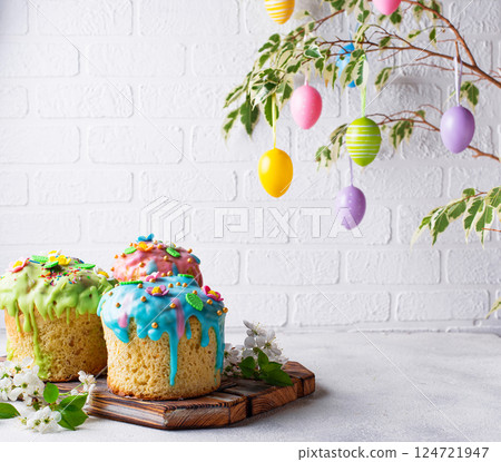 Traditional Easter cake with topping Traditional Easter cake with topping 124721947