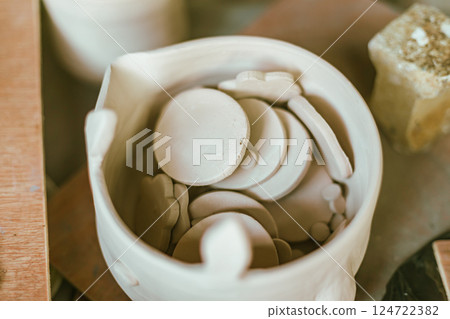 Clay pottery ceramic Products 124722382
