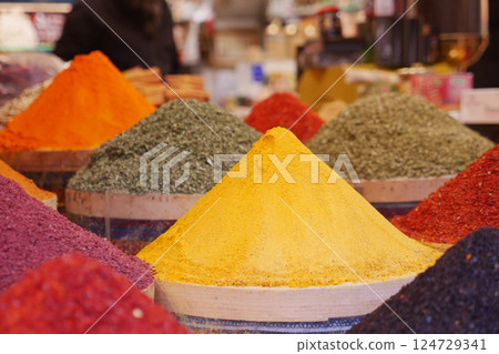 Experience the Vibrant Spices Displayed in Colorful Baskets at the Local Market Today Experience the Vibrant Spices Displayed in Colorful Baskets at the Local Market Today 124729341