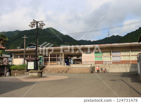 播但線生野站大樓 124731478